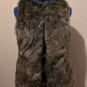 Banana Republic Faux Fur Vest in Brown